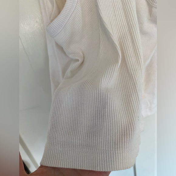 Abercrombie & Fitch Racerback Tanktop - Picture 4 of 4